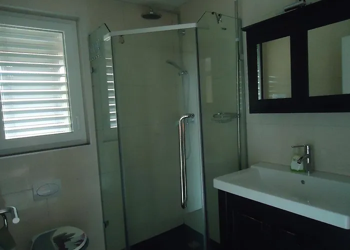 Homestay szállás Studios Faoug *