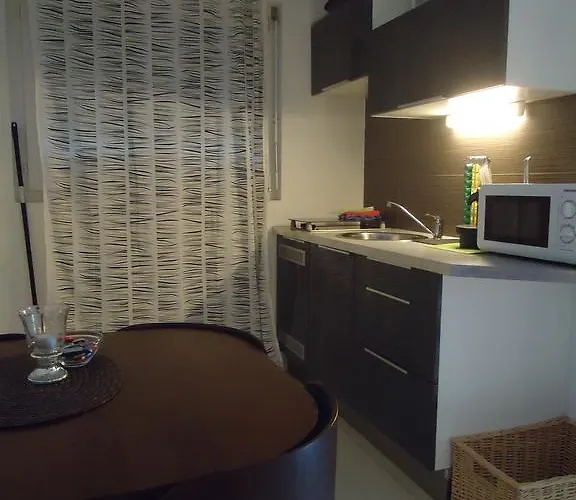 Studios Faoug Homestay szállás